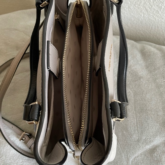 Kate Spade Med Satchel - Picture 6 of 9